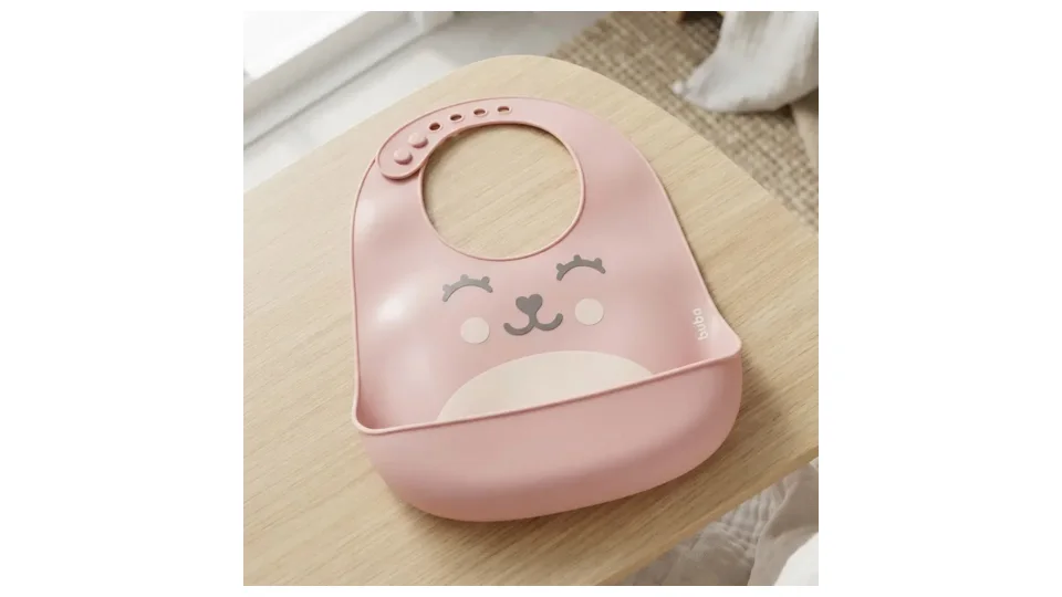 Babador de silicone rosa com pega-migalhas Gumy da Buba (foto 3)